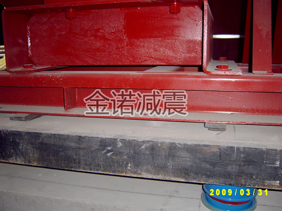 山東省立醫院水泵ZT型阻尼彈簧減振器安裝實例